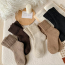 Nyzfexk women's mid-calf socks, plain, soft, comfortable and warm for winter, ideal for everyday wear.